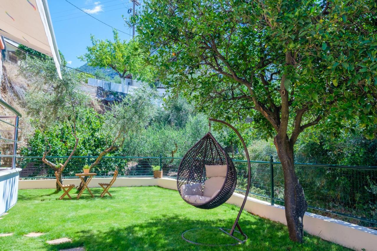 Almyros Aktis Private Garden Apartment Kalamata Exterior foto